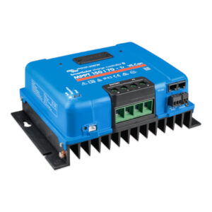 SmartSolar MPPT 150/70-Tr VE.Can (front)